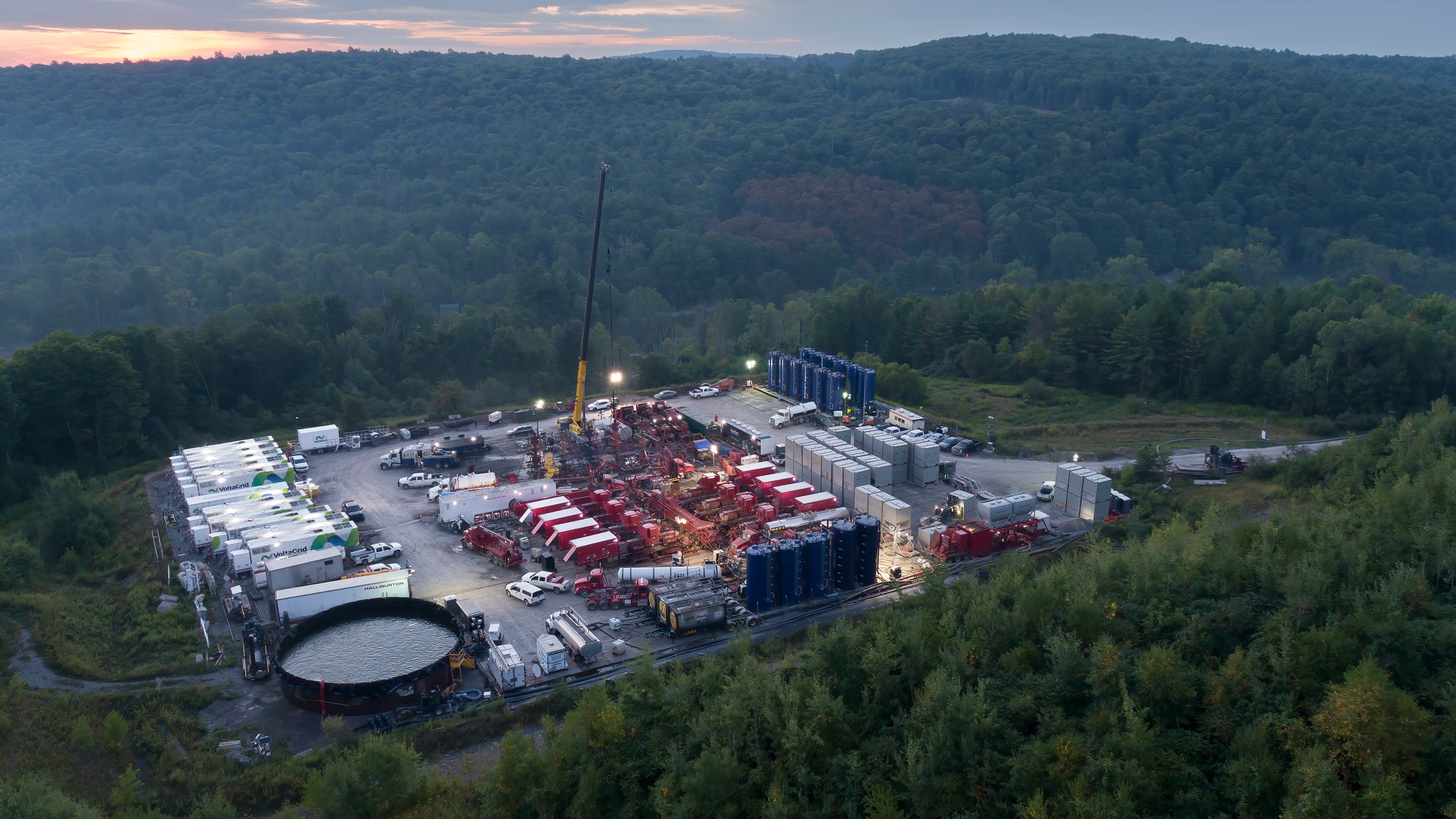 Hydraulic fracturing for safer, smarter completions